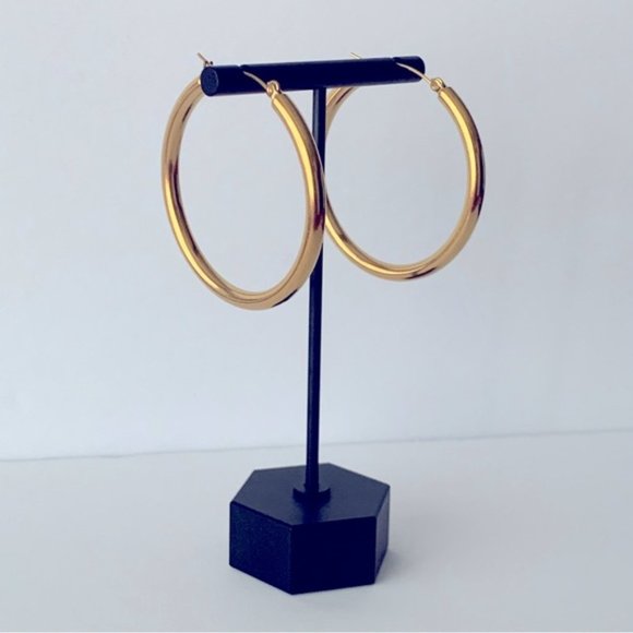 18k Gold Plated Large Circle Hoop Earrings - Picture 9 of 9